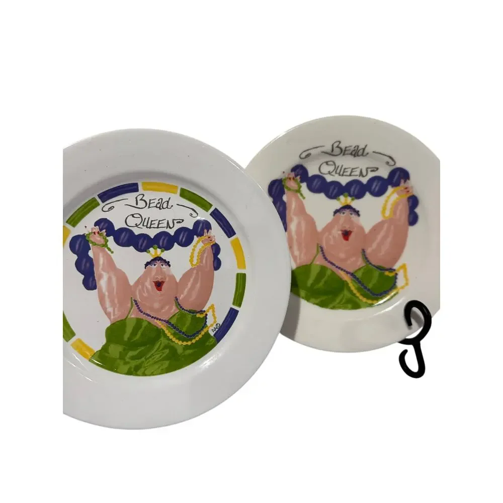 Mardi Gras Bead Queen Plates